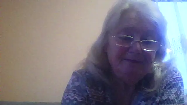 AmyLove353 online show from 04/23/26, 03:30