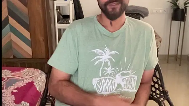 MakeMeAwareAah online show from 01/08/26, 05:54