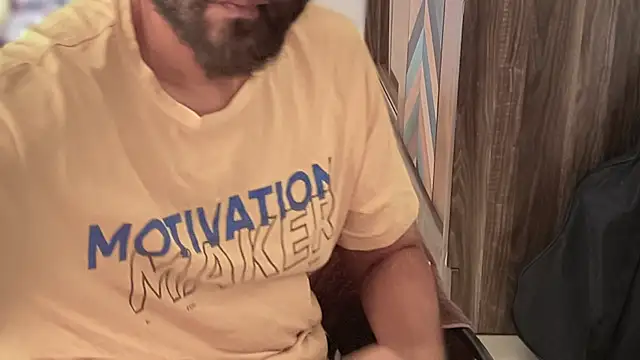 MakeMeAwareAah online show from 04/15/26, 11:50