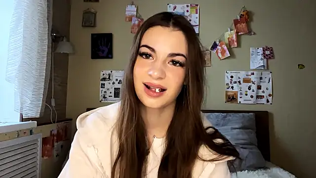 TheRealAnna online show from 10/28/25, 10:41