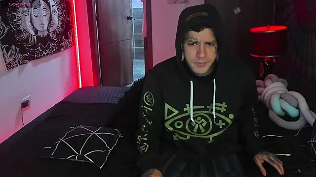 cleoo jhonny online show from 11/22/25, 07:40