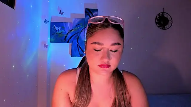 Soouf  online show from 12/14/25, 12:05