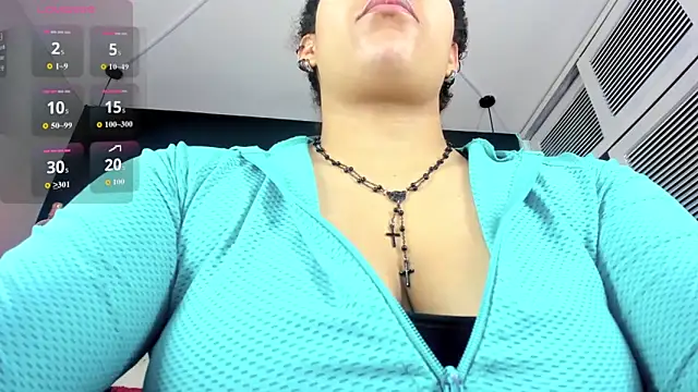 ROZZE MILA online show from 04/23/26, 01:02