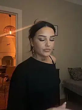 Snapshot of Gabbyys chatting on 10/30/25, 08:31 Gabbyys online show from 10/30/25, 08:31