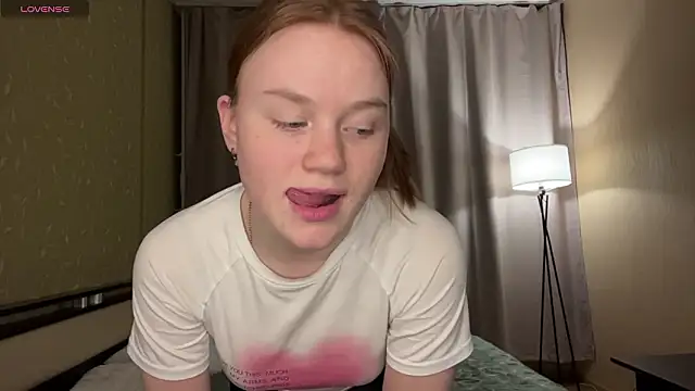 KarlynGow online show from 02/27/26, 05:35