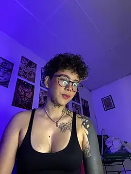 Abby Evanns1 online show from 12/17/25, 03:07