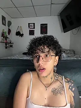 Abby Evanns1 online show from 04/23/26, 02:08