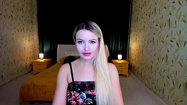 LexyeLure online show from 11/24/25, 03:39