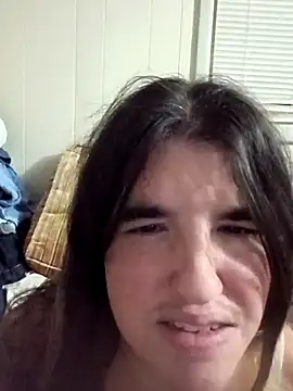 Snapshot of angelmarie32 chatting on 11/03/25, 01:40 angelmarie32 online show from 11/03/25, 01:40