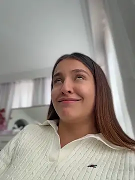 Talia Bonet online show from 04/09/26, 09:20