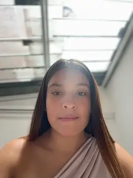 Snapshot of Talia_Bonet chatting on 04/30/26, 04:13 Talia Bonet online show from 04/30/26, 04:13