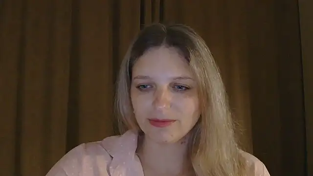 ElisSky301 online show from 04/19/26, 08:33