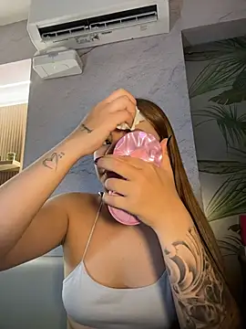 Beella1  online show from 03/05/26, 11:39