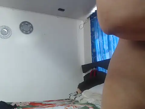 Yassa zan online show from 11/12/25, 02:50