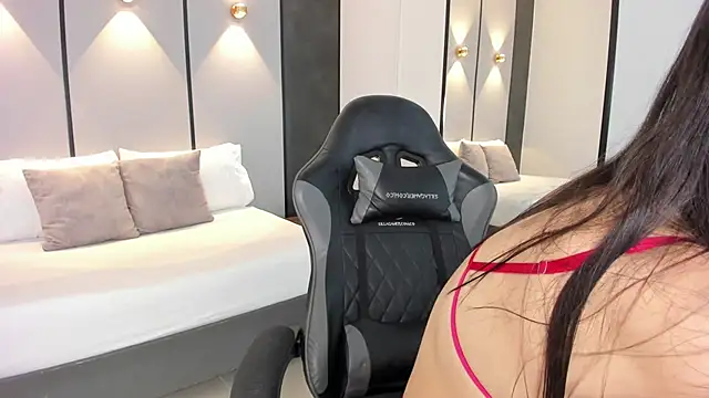 mia collins96 online show from 02/28/26, 02:23