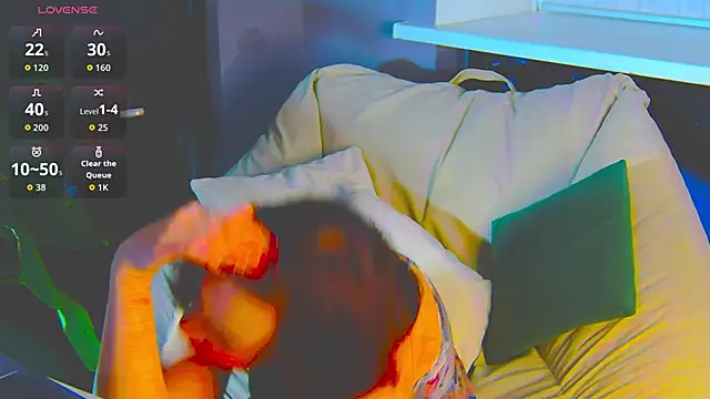 KoriPaul online show from 04/23/26, 05:52