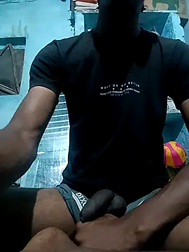 Snapshot of naveen_3222 chatting on 11/23/25, 06:57 naveen 3222 online show from 11/23/25, 06:57