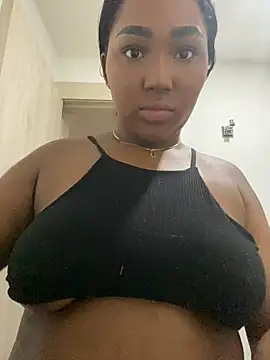 Viana dior online show from 10/30/25, 08:31