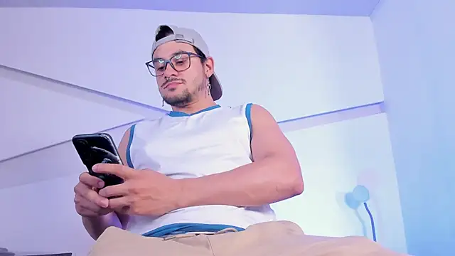 Jake muller1 online show from 04/10/26, 02:50