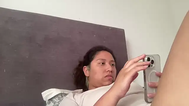 Kmiii21 online show from 02/03/26, 06:57