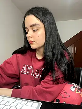 Selena Roa online show from 11/02/25, 12:35