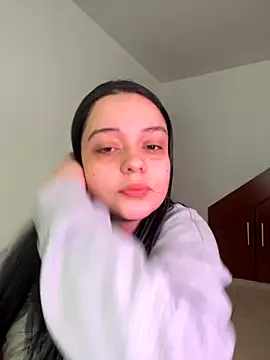 Selena Roa online show from 11/26/25, 02:29