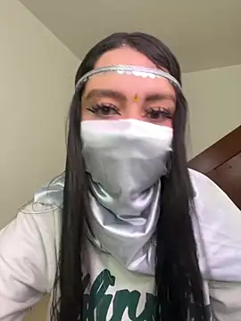 Selena Roa online show from 12/02/25, 02:45