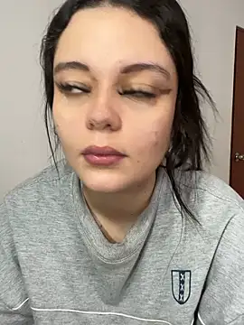 Selena Roa online show from 02/12/26, 03:18