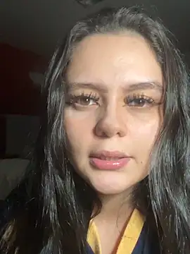 Selena Roa online show from 06/09/26, 11:49