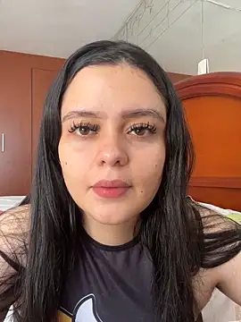 Selena Roa online show from 06/10/26, 03:44
