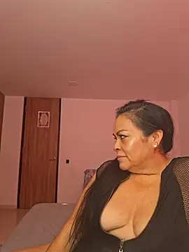 viviana-sexi online show from 04/10/26, 01:38