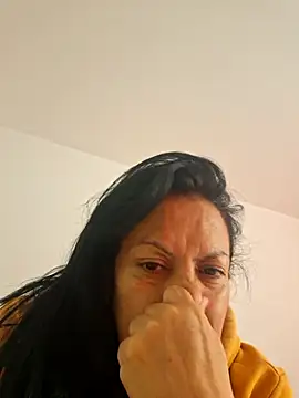 Snapshot of viviana-sexi chatting on 06/08/26, 03:56 viviana-sexi online show from 06/08/26, 03:56