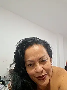 Snapshot of viviana-sexi chatting on 06/09/26, 11:16 viviana-sexi online show from 06/09/26, 11:16