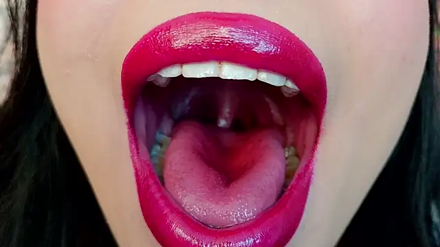 mia roux1 online show from 11/23/25, 05:40