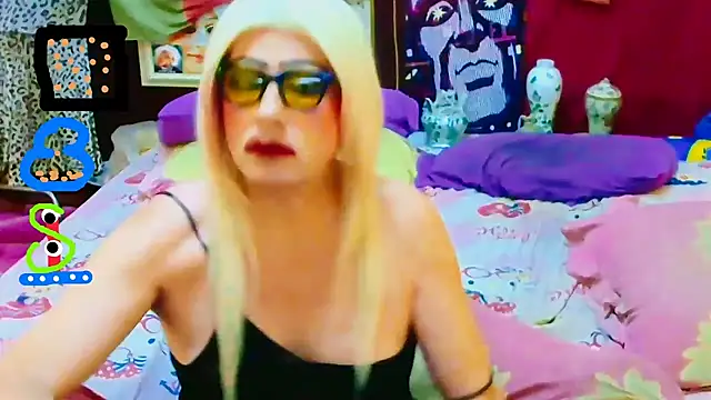 horni4luv online show from 12/17/25, 11:00