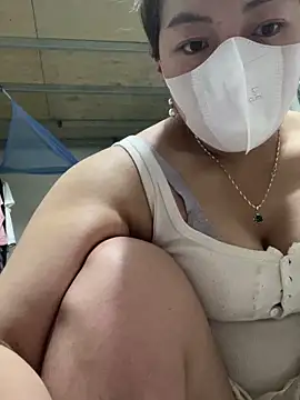 love-xx online show from 12/21/25, 12:29