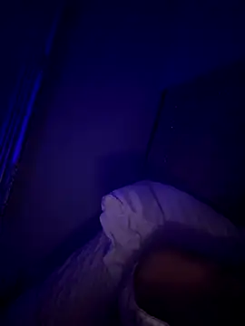 Gia Atkinson online show from 10/21/25, 10:32