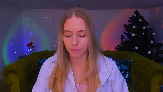 sassy cutie online show from 01/10/26, 01:13