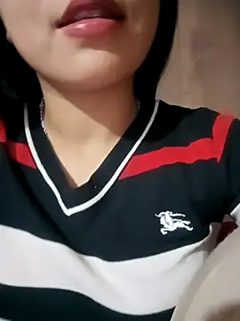 -Lanaa- online show from 11/04/25, 07:40