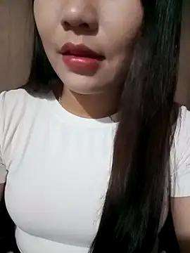 -Lanaa- online show from 11/07/25, 12:54