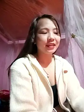 -Lanaa- online show from 01/17/26, 08:12