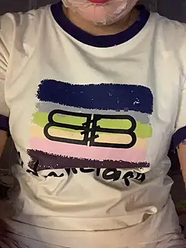 helo-kitty online show from 04/04/26, 01:52