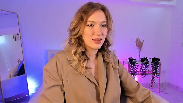 Snapshot of Synrix chatting on 10/24/25, 07:05 Synrix online show from 10/24/25, 07:05