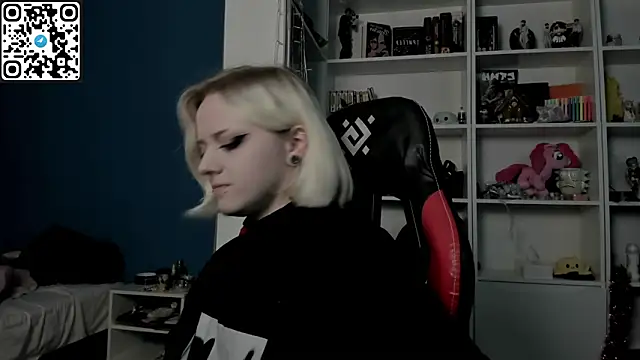 Holy Mistress S online show from 01/14/26, 10:21