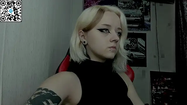Holy Mistress S online show from 07/22/26, 08:06
