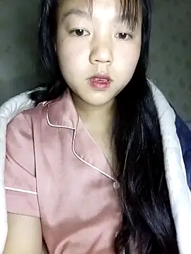 Quynhsumon online show from 02/04/26, 02:56