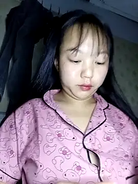 Quynhsumon online show from 02/12/26, 03:07