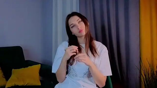 KateCahee online show from 11/07/25, 01:05