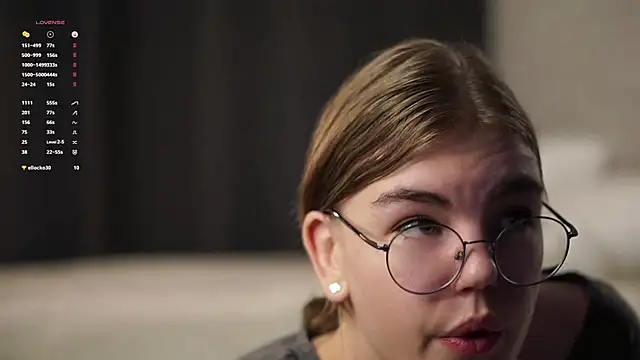 Snapshot of MelodyBaur chatting on 02/01/26, 02:15 MelodyBaur online show from 02/01/26, 02:15