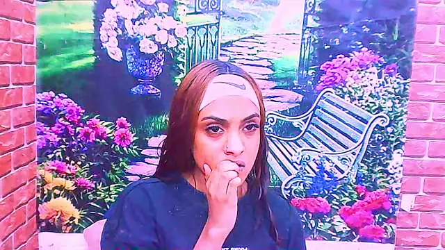 IndianPretty1 online show from 11/21/25, 05:28